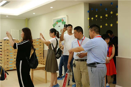 汇聚融合 强势发展丨大风车2017第五届幼教生态合伙人招募会活动