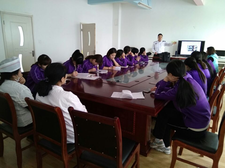 北京大风车幼儿园济南世纪佳园园 教师消防讲座及全园消防演习